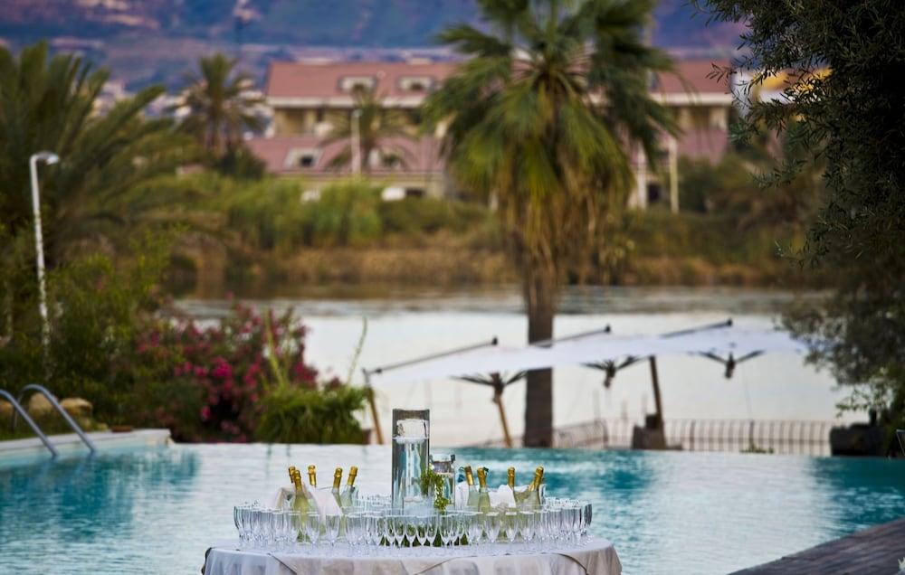 Villa Morgana Resort And Spa Torre di Faro Exteriör bild