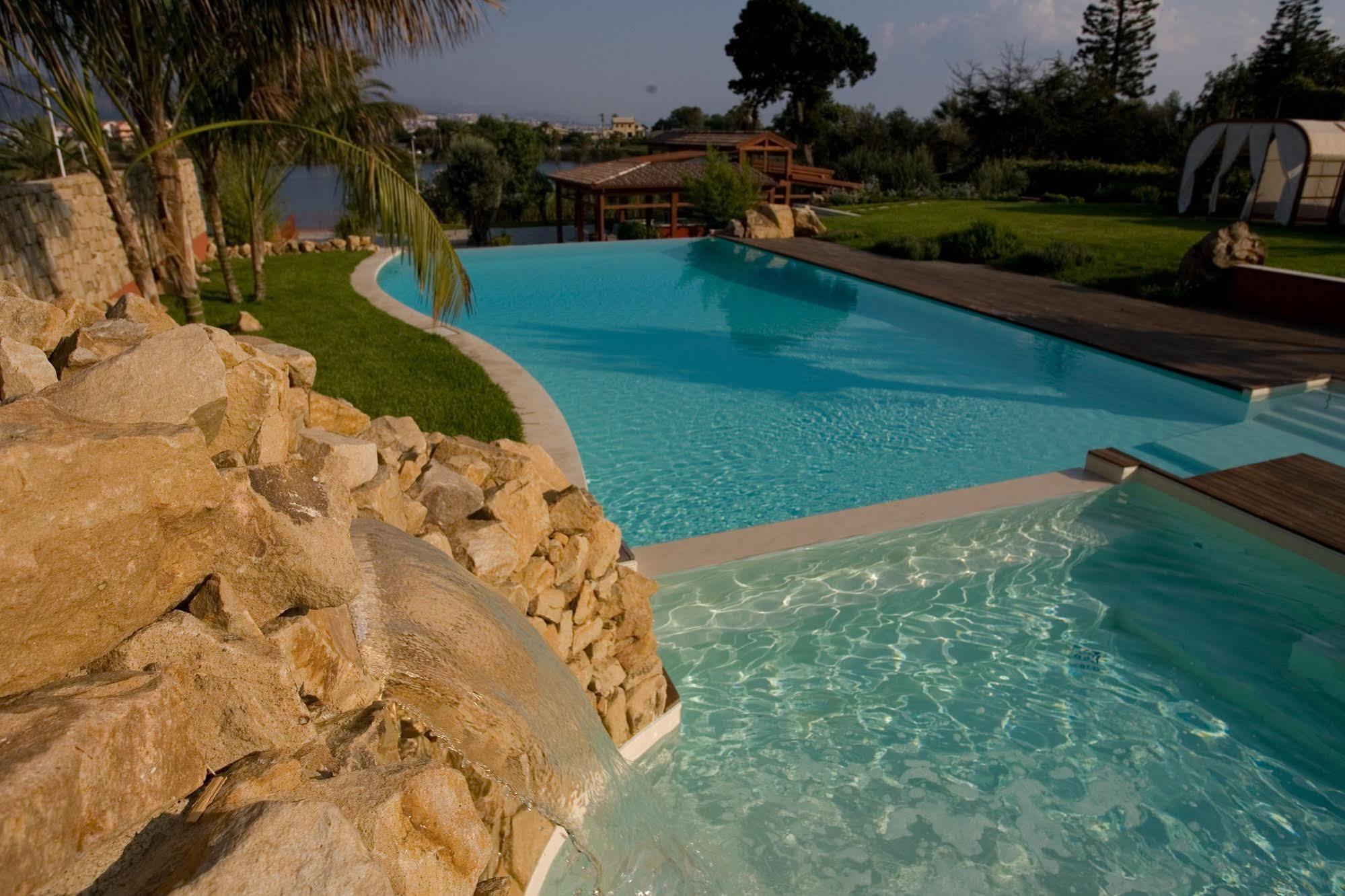 Villa Morgana Resort And Spa Torre di Faro Exteriör bild